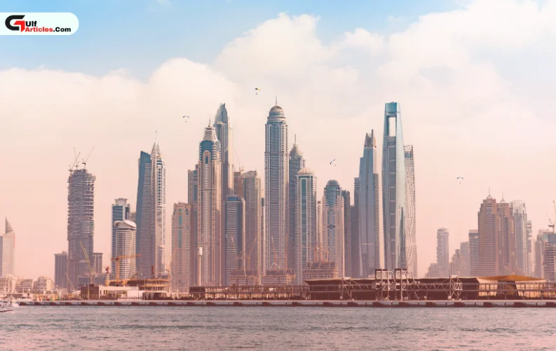 Dubai Crosses 4 Million Residents as Property Deals Near Dh900 Billion